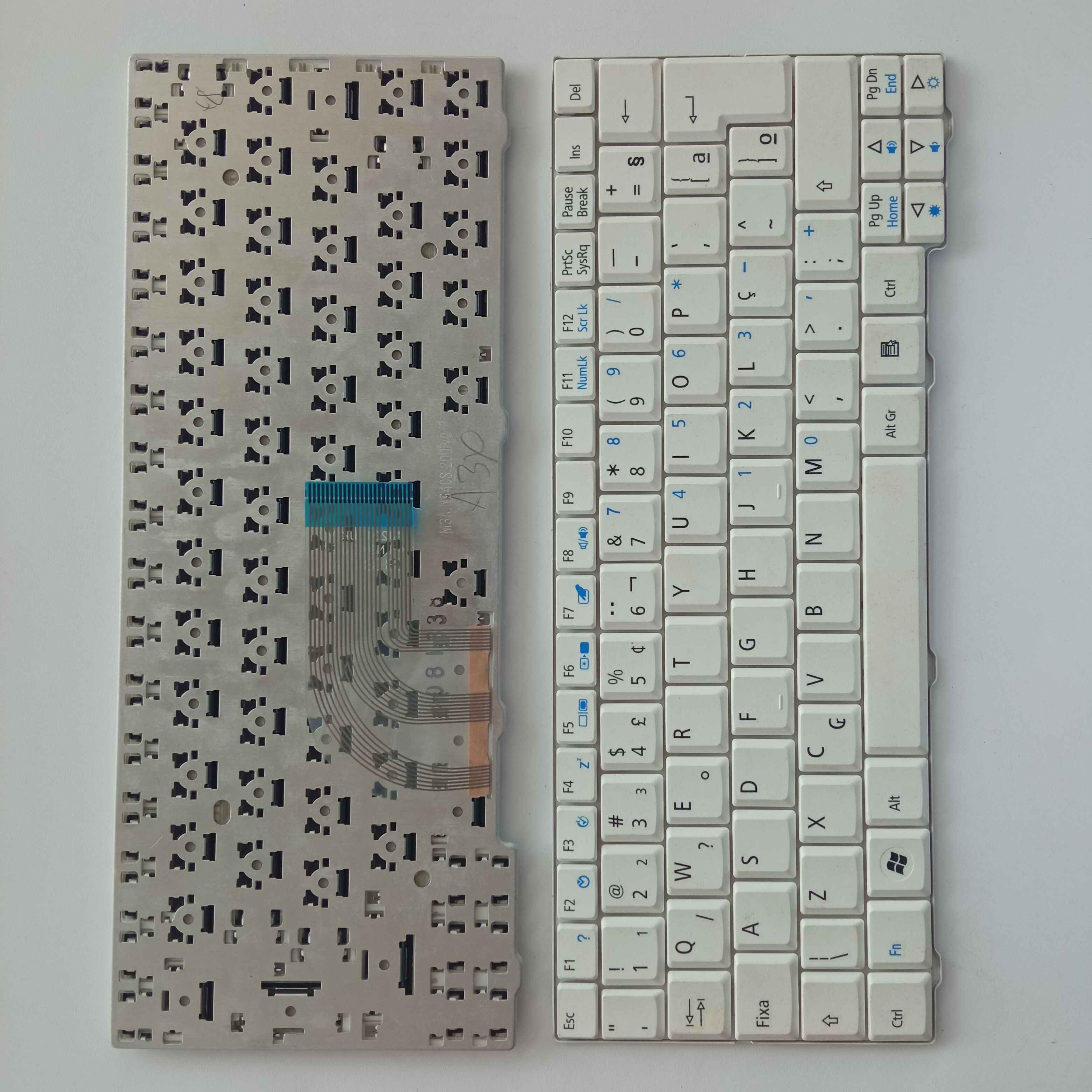 Picture of New Replacement Laptop Keyboard For ACER ZG5 WHITE BR Layout